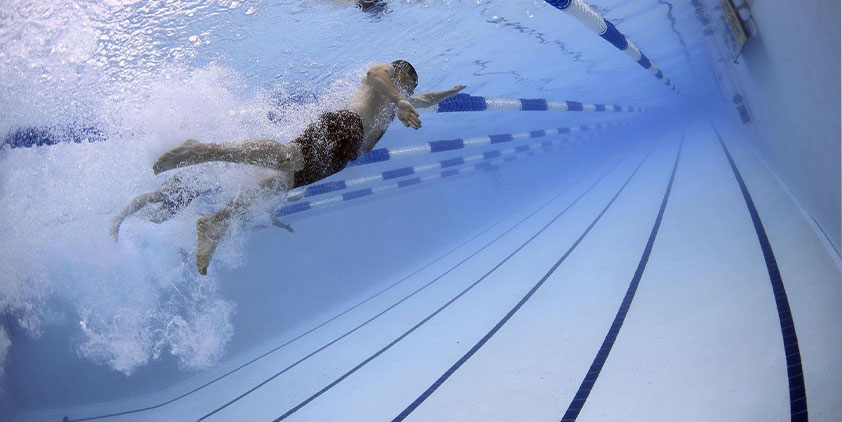 κολύμπι, χειμώνας, χλώριο, ντους, δερματίτιδες